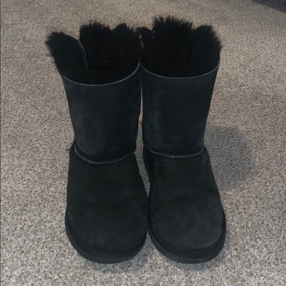 Ugg bailey bow black